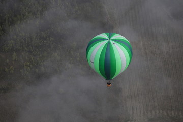 Mongolfières