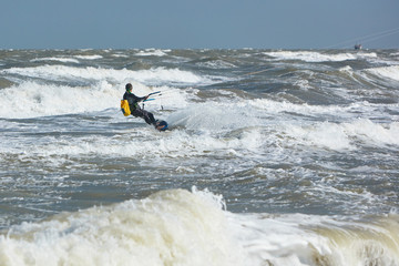 kite on the big waves