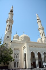 Fototapeta na wymiar Jumeirah Mosque, Dubai, UAE