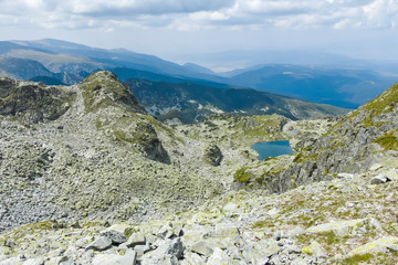 Fototapeta na wymiar Scary (Strashnoto) Lake And Kupens peaks, Rila Mountain, Bulgaria