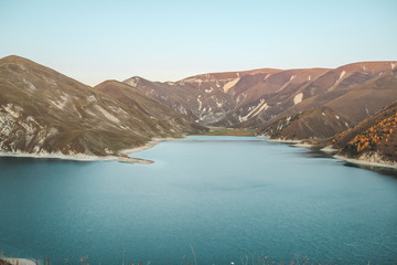 Obraz premium Beautiful view of high mountain Kezenoyam Lake