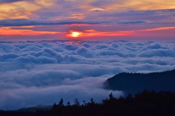 夕暮れの北アルプス 立山