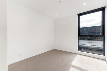 Empty and unfurnished brand new apartment