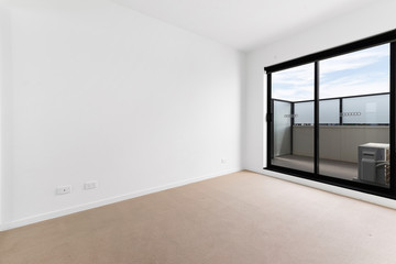 Empty and unfurnished brand new apartment