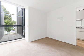 Empty and unfurnished brand new apartment