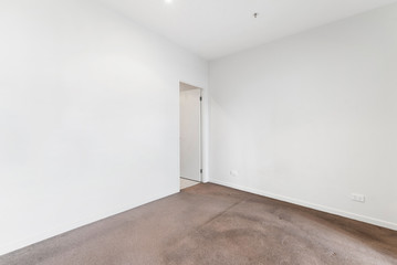 Empty and unfurnished brand new apartment