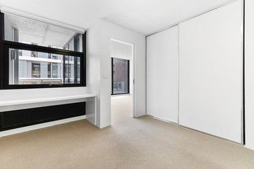 Empty and unfurnished brand new apartment