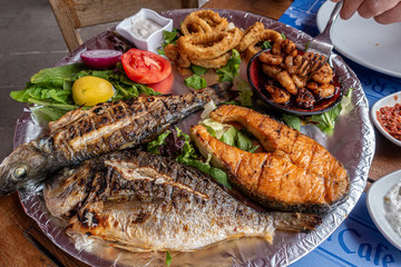 Gegrillte Meeresfrüchte Bodrum