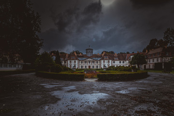 castle at night