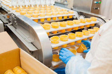 Automatic production line of ice cream