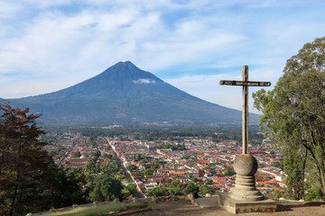 Gorgeous Guatemala - Day and night walking tour around the streets of UNESCO world heritage site...