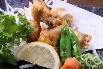 ふぐの唐揚げ © photosomething