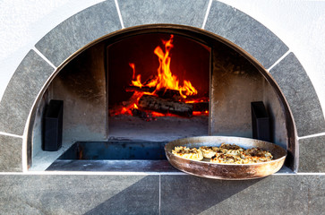 Cooking delicious pies in a Russian oven