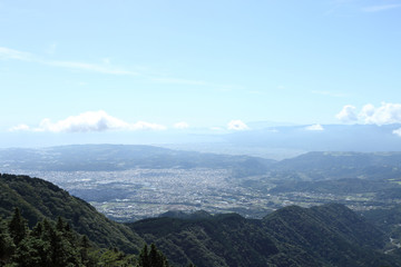 塔ノ岳の登山道から見える景色