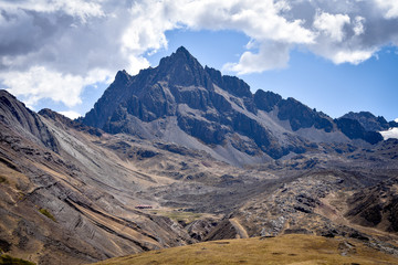 Fototapeta na wymiar Dramatic mountain views close to Anantapata on the Ausungate trek, Cusco, Peru