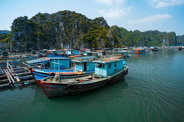 Fototapeta na wymiar Fishing boat, Halong Bay, Vietnam, Travel Asia