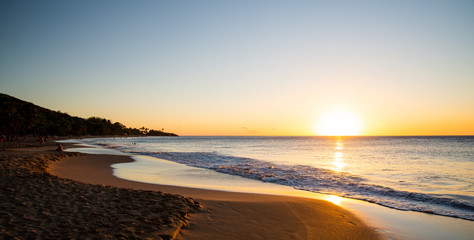 Coucher de soleil plage de la Perle Basse Terre Guadeloupe France