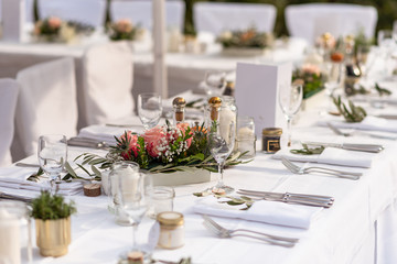 decor, celebration, wedding, table setting, flowers, dishes