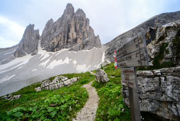 Alpinisteig Sextener Dolomiten Südtirol Via Ferrata Strada degli Alpini Klettersteig Bergwanderung...