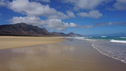 Fototapeta na wymiar Playa de Cofete, Jandía (Fuerteventura, Islas Canarias, España)