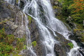 Fototapeta na wymiar Wasserfall im Südschwarzwald, Todtnau 
