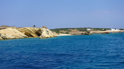 Fototapeta na wymiar Amazing turquoise seascape of Kato Koufonisi, Small Cyclades, Greece