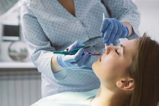 Dental Putting Anesthesia For Painless Tooth Cleaning