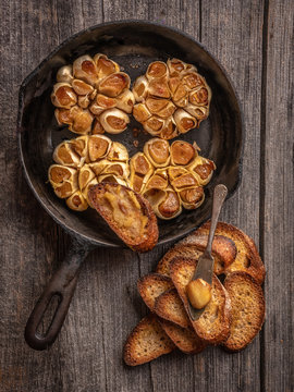 roasted garlic and bread