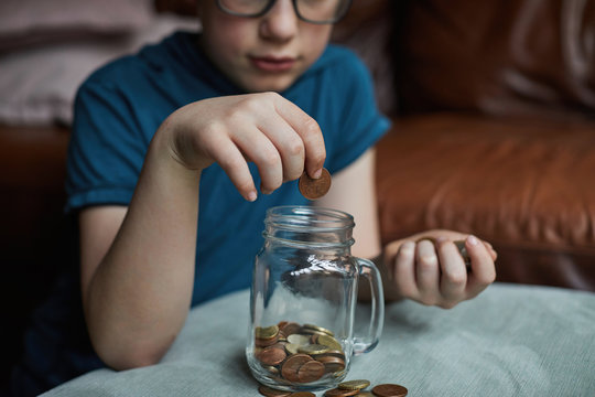 Child saving money