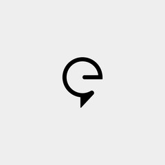 Fototapeta premium Letter E Chat Logo Template Vector Design