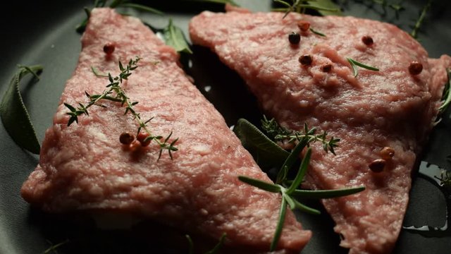 Tramezzini di carne al formaggio e prosciutto ft9109_0390