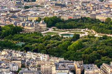 Fototapeta na wymiar Paris France beautiful sunset scenic view tres beau Paris Tour famous landmark building monument 