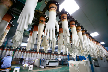 Gloves factory production workshop and mechanical equipment