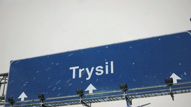 Airplane Landing Trysil in Christmas