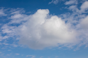 Obraz premium blue sky with white clouds