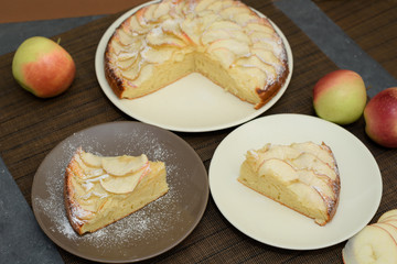 apple pie cut into pieces