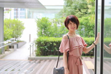Obraz premium Berry cute Japanese young woman.