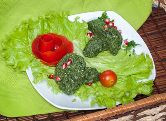 Georgian cuisine: pkhali made of spinach with green salad leaf