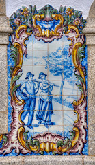 Azulejos traditionnels portugais sur le mur de la gare de Cabeço de Vide, Portugal