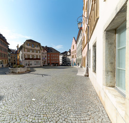 Fototapeta na wymiar view of the Burgplatz Square and the historic fountain in the picturesque old town of Biel