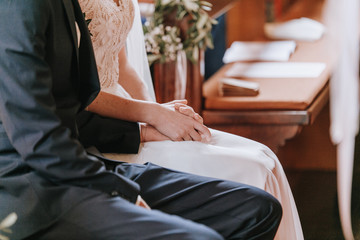 Eheschließung in der Kirche Ringtausch