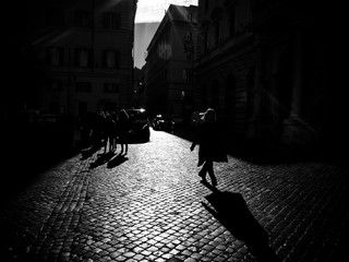 Walking in the alleys of Rome 2