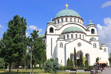 Fototapeta na wymiar Church of Saint sava in belgrade