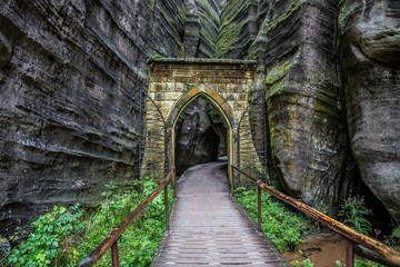 Fototapeta na wymiar Gothic gate in Adrspach-Teplice Rocks (nature reserve in Broumov Highlands region of Czech Republic)