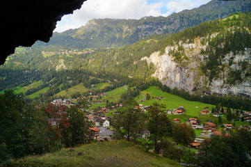 lauterbrunnen switzerland mountains