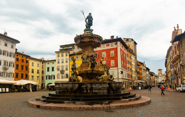 Fototapeta na wymiar Piazza Duomo and Fontana del Nettuno, Trento