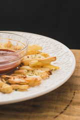 Batata Frita e Molho