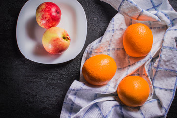 Vitamins are food for vegetarians. Mix fruit nectarines, oranges.