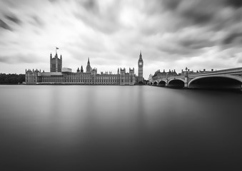 Fototapeta premium Panoramic view of Houses of Parliament, Big Ben and Westminster Bridge with reflection, London