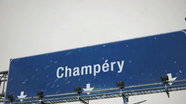 Airplane Landing Champery in Christmas